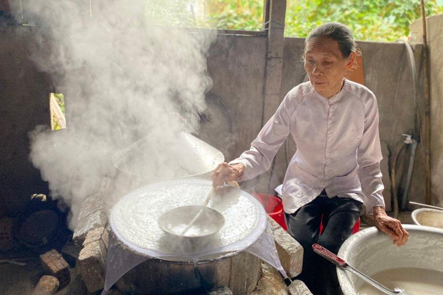 Bánh Tráng Bao Nhiêu Calo? Ăn Thế Nào Để Không Tăng Cân?