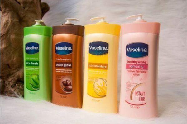 Dùng sữa dưỡng thể vaseline có mọc lông không? Có bôi lên mặt được không?