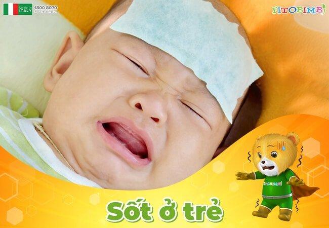 [Giải đáp] Trẻ bị sốt có nên bật quạt không?