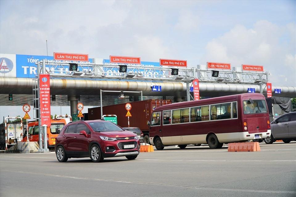 Số tiền cần nạp vào tài khoản thu phí không dừng khi đi cao tốc Dầu Giây