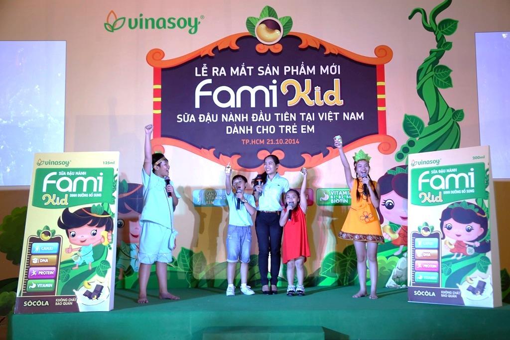 VINASOY CHÍNH THỨC RA MẮT SỮA ĐẬU NÀNH FAMI KID   SỮA ĐẬU NÀNH DÀNH CHO TRẺ EM ĐẦU TIÊN TẠI VIỆT NAM