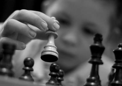 Vua và Tốt, bài học cờ vua trong cuộc sống