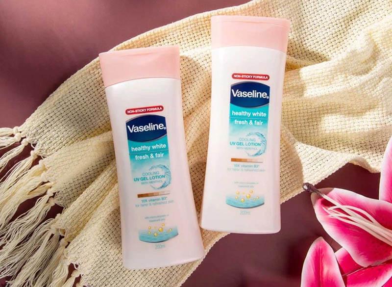 [Góc giải đáp] Sữa dưỡng thể Vaseline có nuôi lông không?