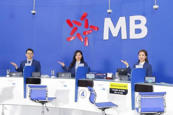 Cách rút tiền thẻ tín dụng ngân hàng MB Bank chi phí thấp nhất