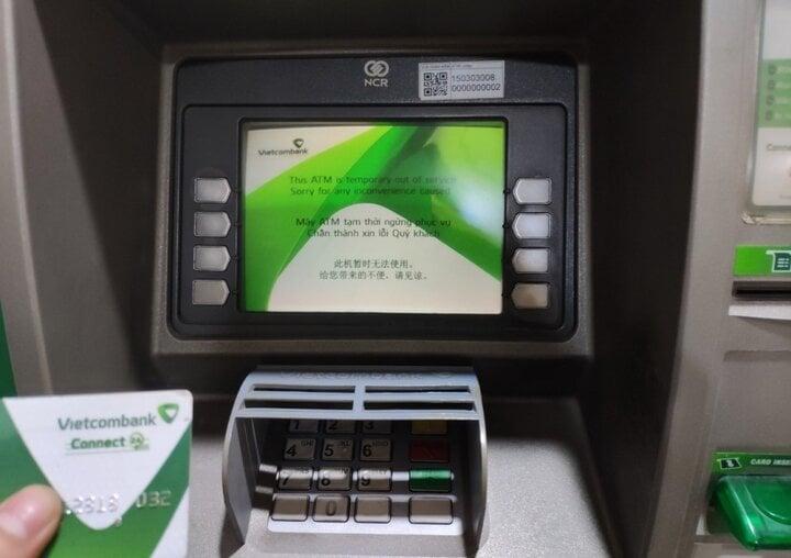 Hạn mức rút tiền ATM Vietcombank bao nhiêu mỗi ngày?