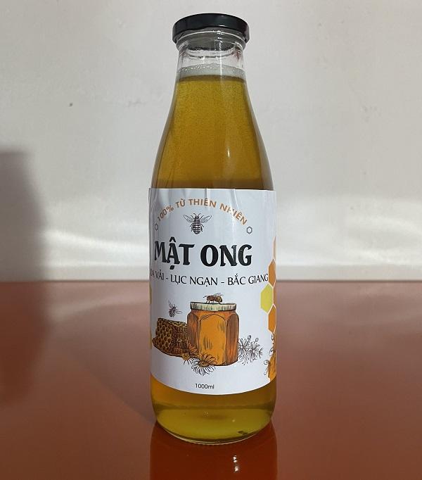 Mật ong hoa vải Lục Ngạn Bắc Giang 1000ml Nguyên chất từ thiên nhiên tặng hũ 500mml mật ong Đông Trùng Hạ Thảo